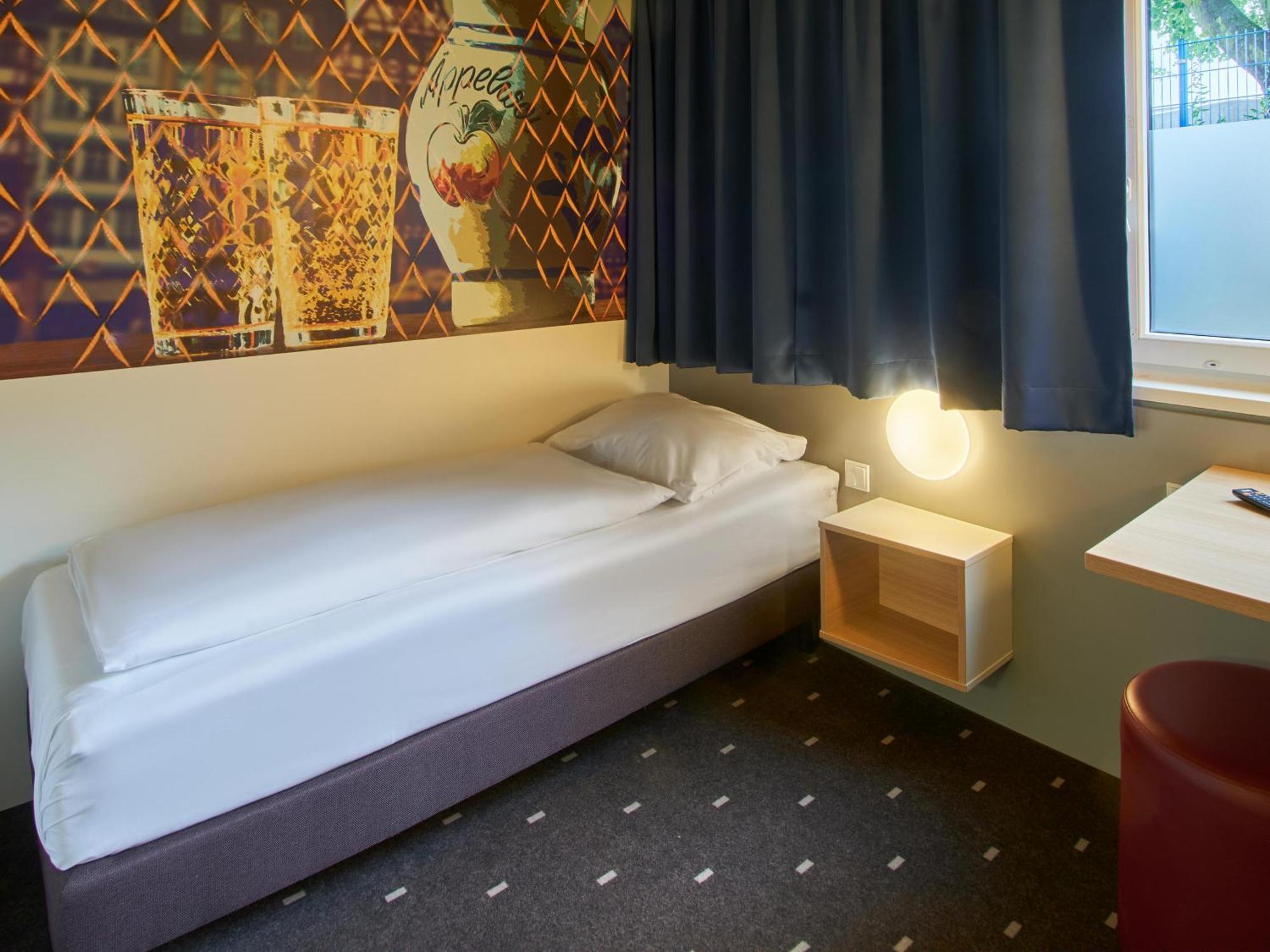 B&B Hotel Frankfurt-Nord 프랑크푸르트 외부 사진