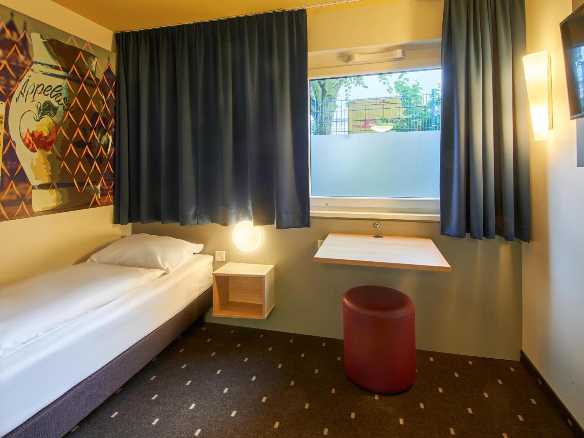 B&B Hotel Frankfurt-Nord 프랑크푸르트 외부 사진